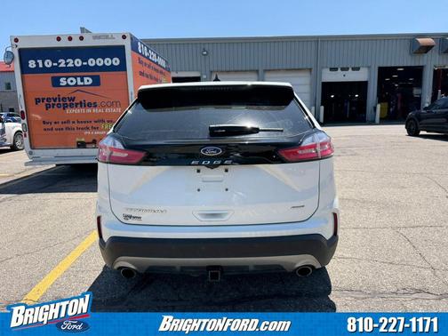 Star White Metallic Tri-Coat 2024 Ford Edge Titanium