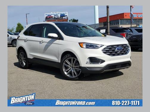Star White Metallic Tri-Coat 2024 Ford Edge Titanium