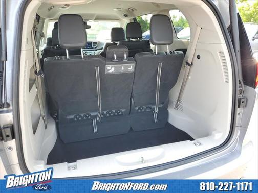 2017 Chrysler Pacifica Touring-L