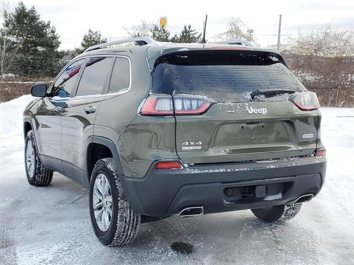 2021 Jeep Cherokee Latitude Lux