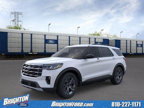 Space White Metallic 2026 Ford Explorer Active