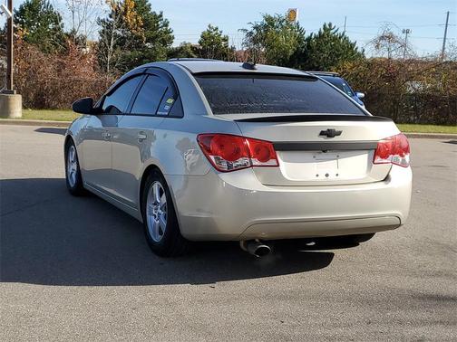 2015 Chevrolet Cruze 1LT
