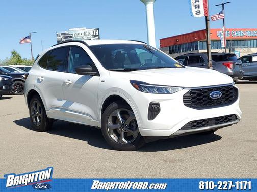 Oxford White 2023 Ford Escape ST-Line