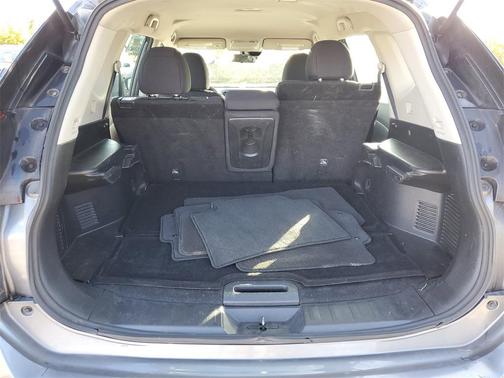 2019 Nissan Rogue S