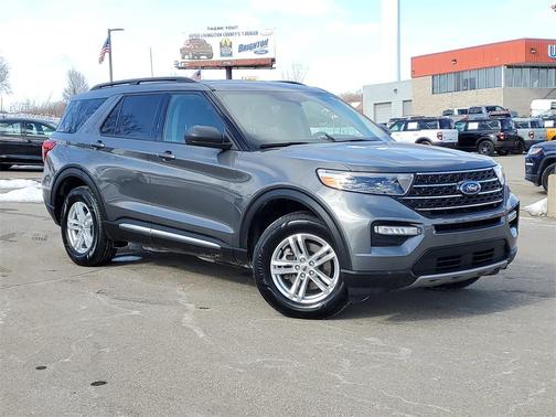 2023 Ford Explorer XLT