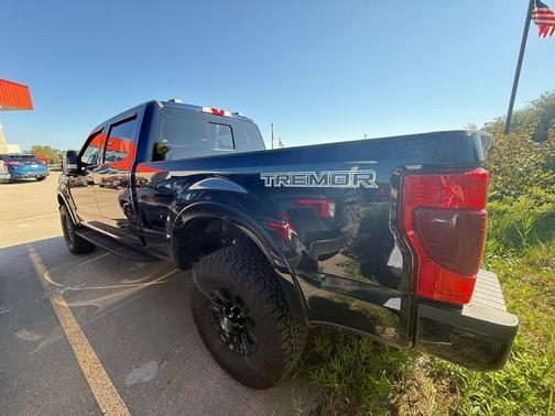 2022 Ford F-350 Lariat