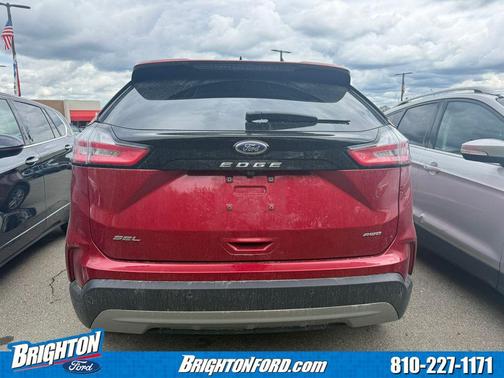 Rapid Red Metallic Tinted Clearcoat 2023 Ford Edge SEL