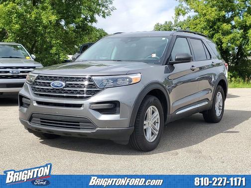 Carbonized Gray Metallic 2024 Ford Explorer XLT