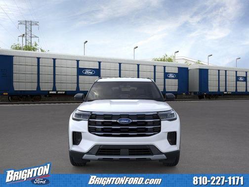 Star White Metallic Tri-Coat 2026 Ford Explorer Active