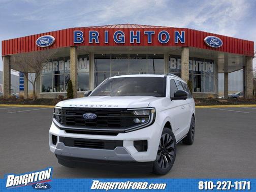 Star White Metallic Tri-Coat 2026 Ford Expedition Platinum