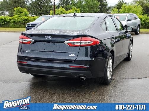 2020 Ford Fusion SE