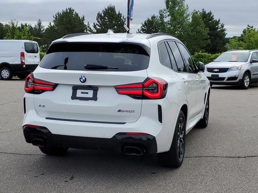 2024 BMW X3 M40i