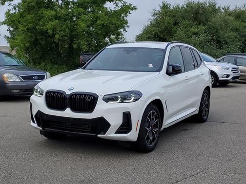 2024 BMW X3 M40i