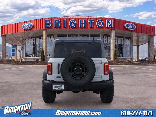 Oxford White 2026 Ford Bronco Big Bend