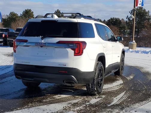 2023 GMC Acadia AWD AT4