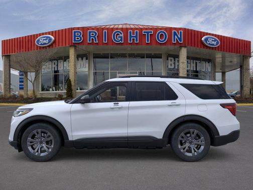 Space White Metallic 2026 Ford Explorer Active
