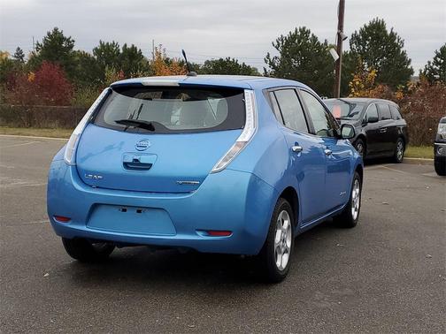 2012 Nissan Leaf SL