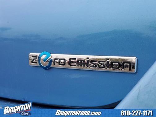 2012 Nissan Leaf SL