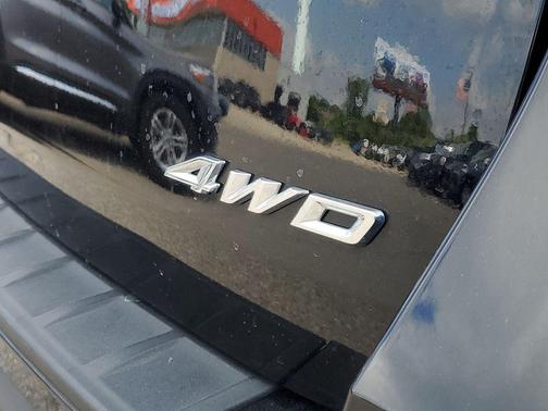 Black Metallic 2023 Ford Explorer XLT