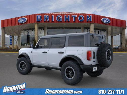 Oxford White 2026 Ford Bronco Big Bend