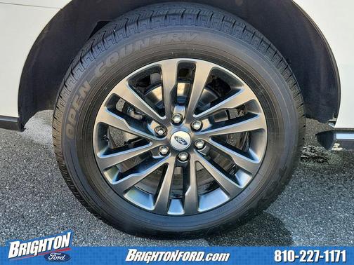 Star White Metallic Tri-Coat 2021 Ford Expedition Limited