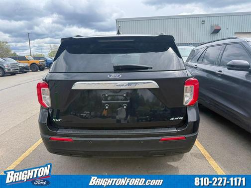 Agate Black Metallic 2024 Ford Explorer XLT
