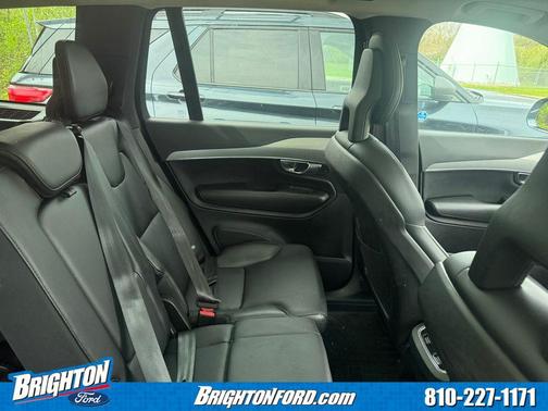 Denim Blue Metallic 2022 Volvo XC90 T5 Momentum