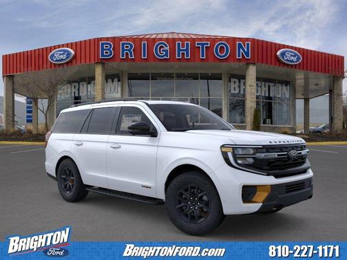 Star White Metallic Tri-Coat 2026 Ford Expedition Tremor