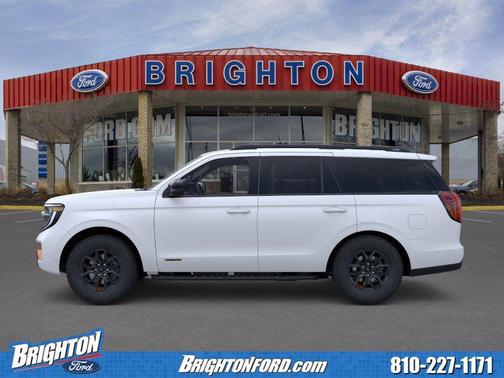Star White Metallic Tri-Coat 2026 Ford Expedition Tremor