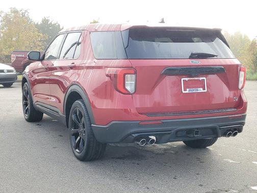 Rapid Red Metallic Tinted Clearcoat 2021 Ford Explorer ST