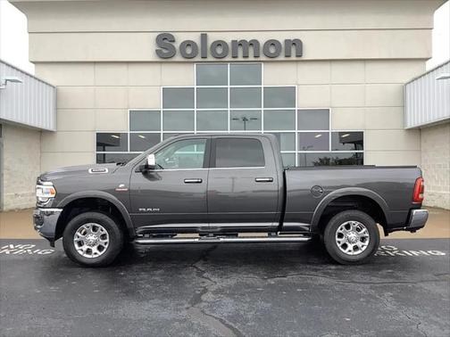 2022 RAM 3500 Laramie Crew Cab 4x4 64' Box