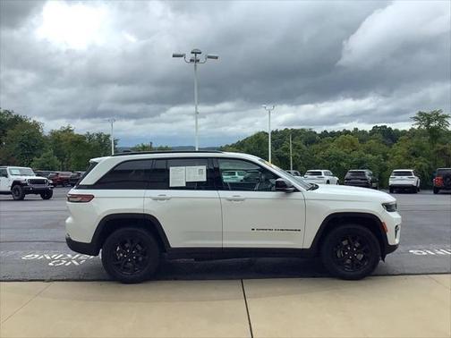 2024 Jeep Grand Cherokee Altitude 4x4