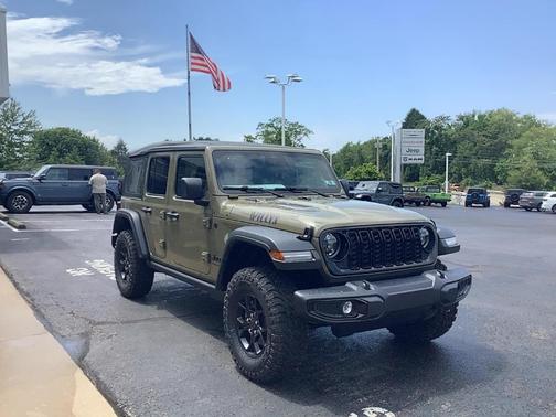 41 EXT 2026 Jeep Wrangler Sport