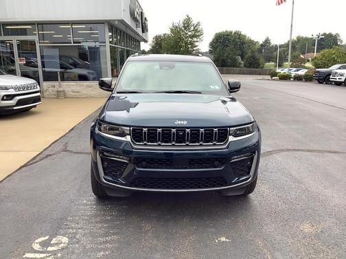 Blue 2027 Jeep Grand Cherokee Summit