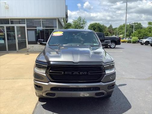 2022 RAM 1500 Laramie Crew Cab 4x4 57' Box