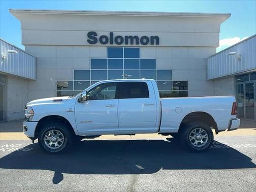 2024 RAM 2500 Laramie Crew Cab 4x4 64' Box