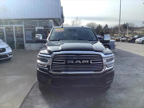 2024 RAM 2500 Laramie Crew Cab 4x4 64' Box