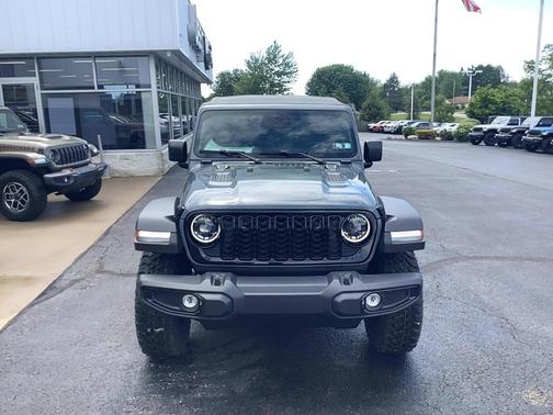 Anvil Clearcoat 2026 Jeep Wrangler Sport