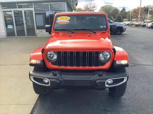 2024 Jeep Gladiator Sport S