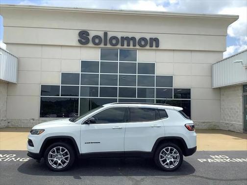 2022 Jeep Compass Latitude Lux 4x4