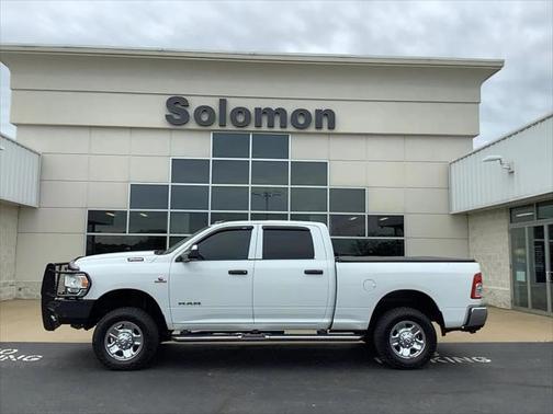 2021 RAM 3500 Tradesman Crew Cab 4x4 64' Box