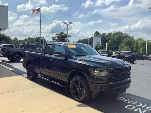 2022 RAM 1500 Big Horn Quad Cab 4x4 64' Box