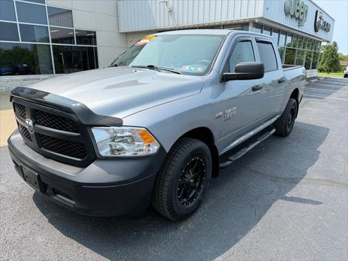 2020 RAM 1500 Classic Tradesman Crew Cab 4x4 57' Box