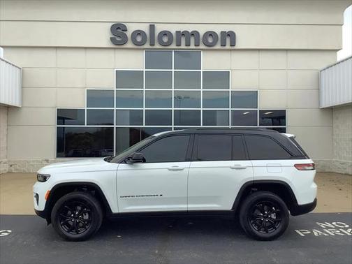 2024 Jeep Grand Cherokee Altitude 4x4