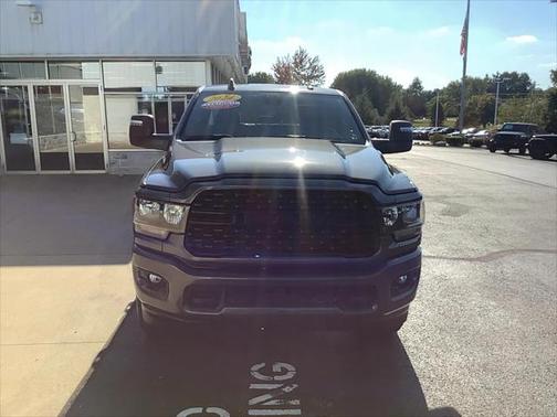 2024 RAM 2500 Big Horn Crew Cab 4x4 64' Box