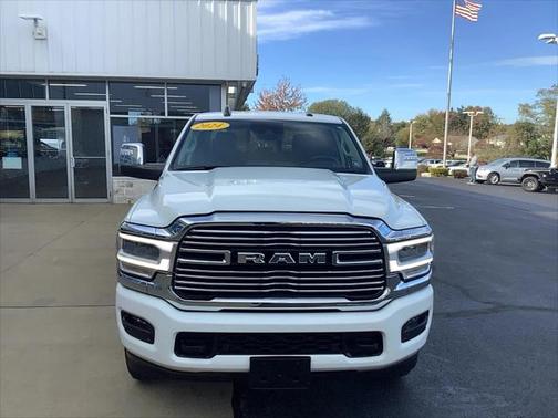 2024 RAM 2500 Laramie Crew Cab 4x4 64' Box