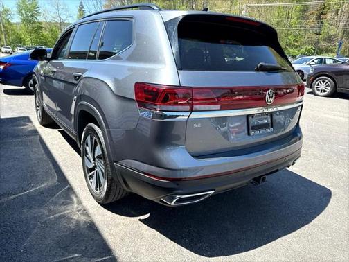 2024 Volkswagen Atlas 2.0T SE w/Technology 4MOTION