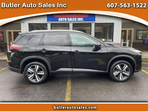 Super Black 2026 Nissan Rogue SL
