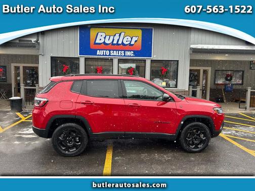 2023 Jeep Compass Trailhawk