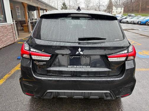 2025 Mitsubishi Outlander Sport 2.0 ES
